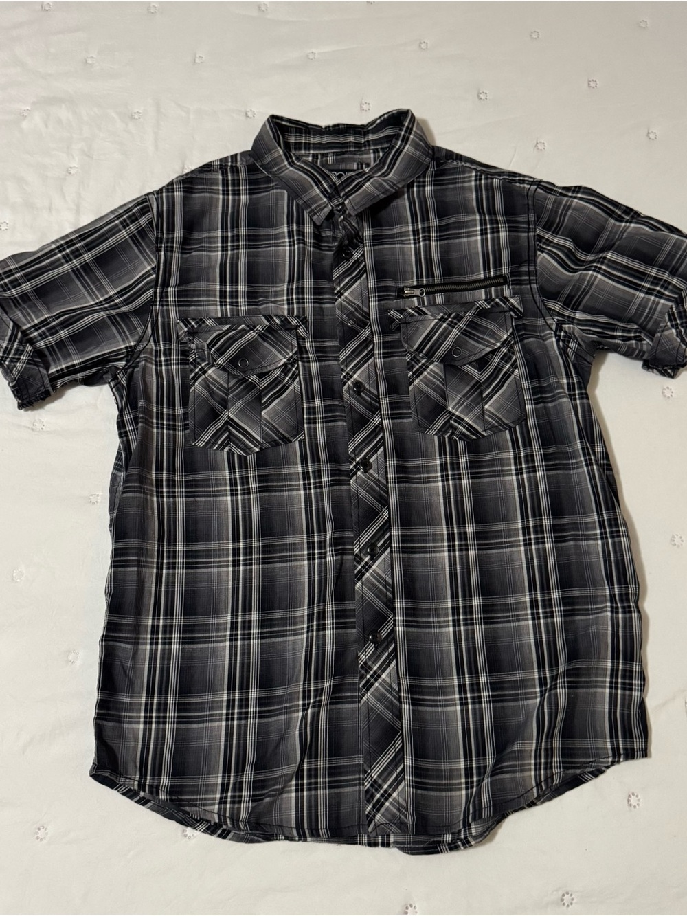 Point Zero Black & Gray Plaid Short-Sleeve Button-Down Shirt